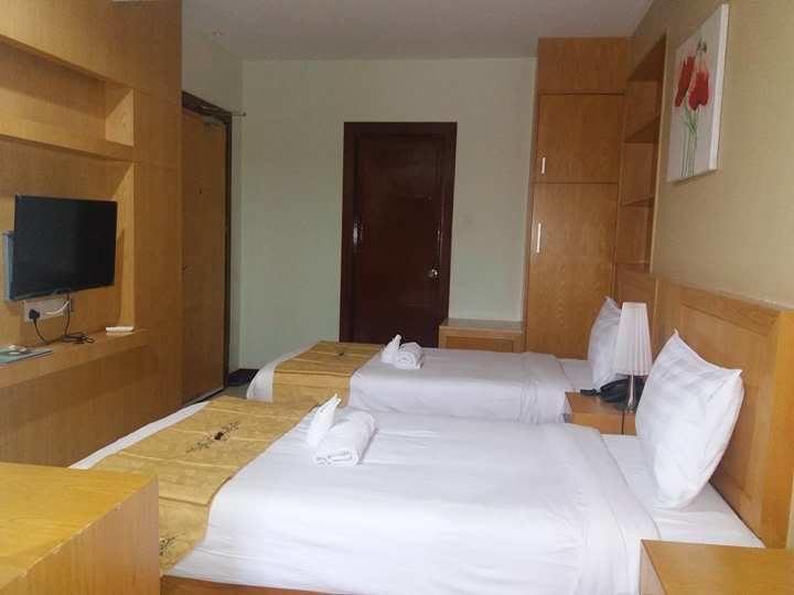 Fratini'S Hotel Labuan Kültér fotó
